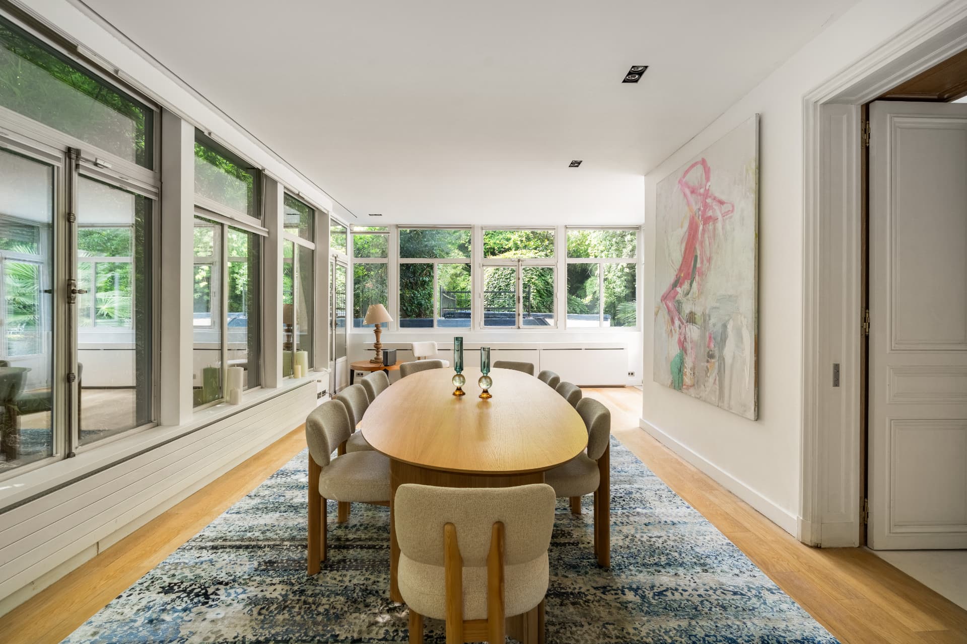 The dining room at Villa Windsor